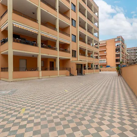 Hébergement de vacances Iniziocasa Casa Con Terrazza Vicino Al Lido Di